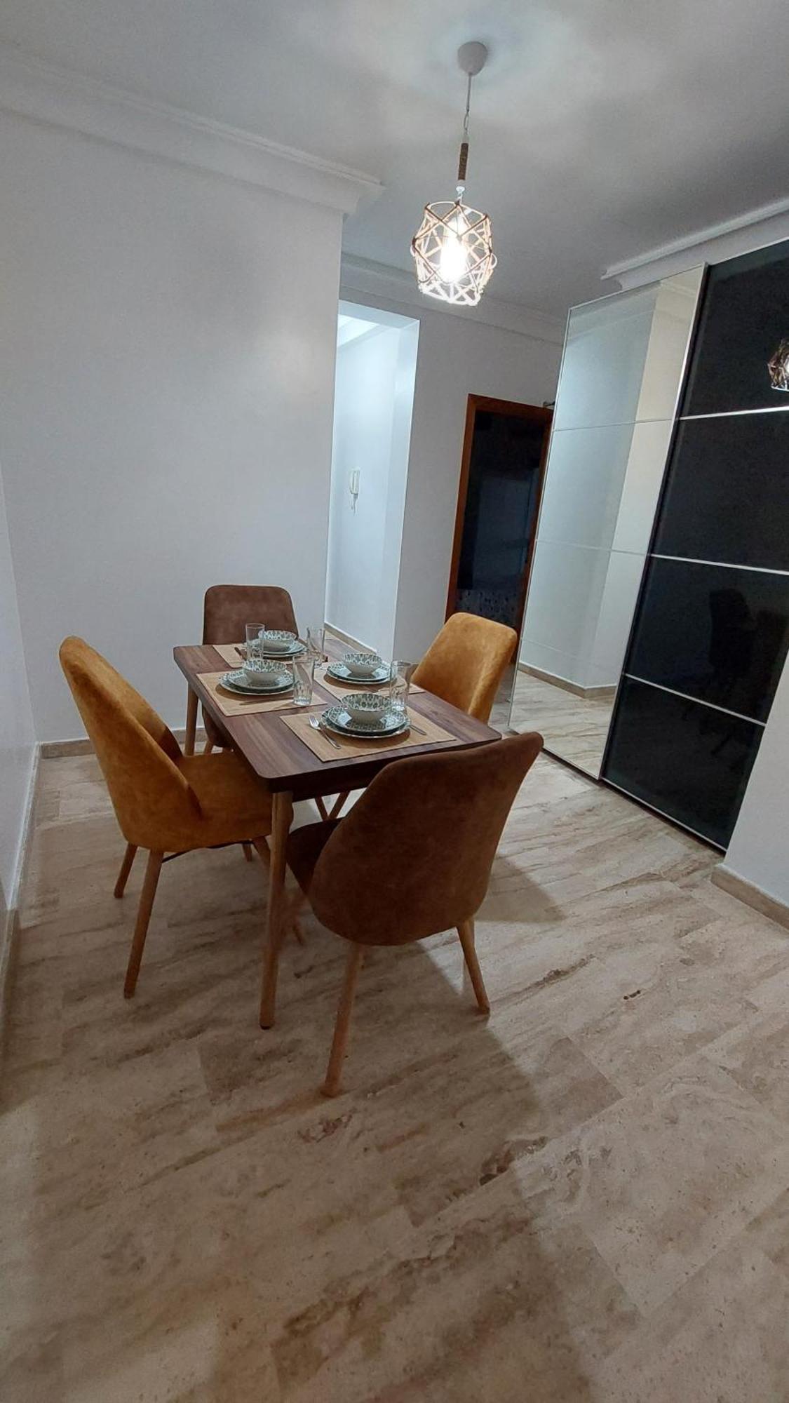 Appartement Avec Piscines, Vue Sur Mer Et Acces A La Plage A Achakar Hill, Tanger. Extérieur photo
