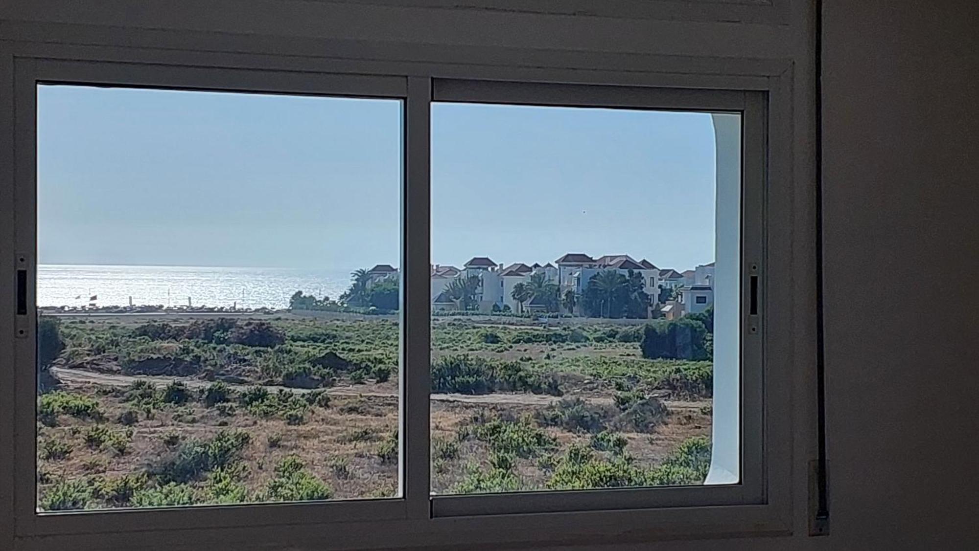 Appartement Avec Piscines, Vue Sur Mer Et Acces A La Plage A Achakar Hill, Tanger. Extérieur photo